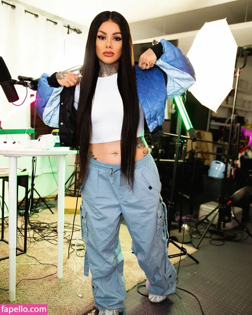 Snow Tha Product / misosenpai / snowthaproduct Onlyfans Photo Gallery 