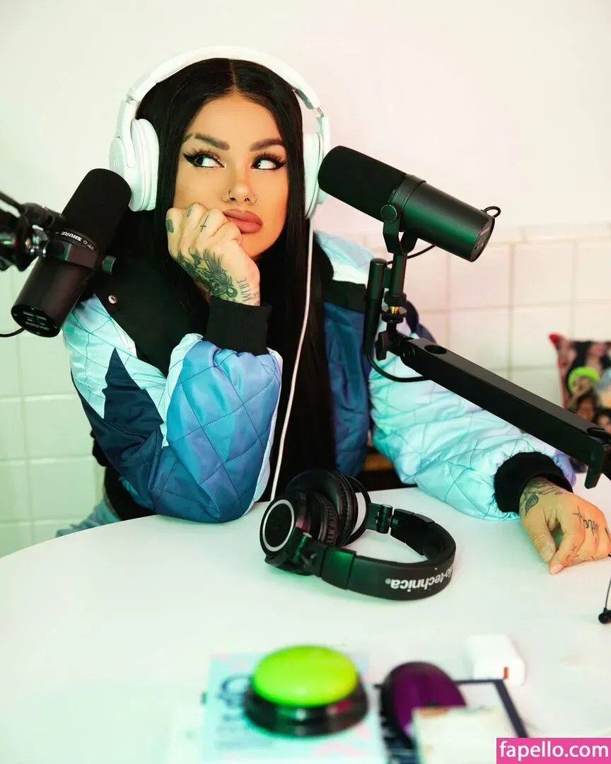 Snow Tha Product / misosenpai / snowthaproduct Onlyfans Photo Gallery 