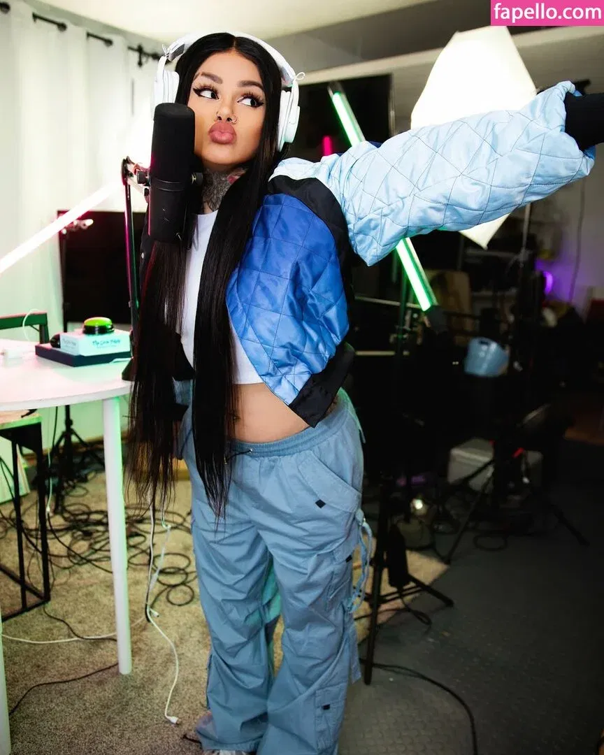 Snow Tha Product / misosenpai / snowthaproduct Onlyfans Photo Gallery 