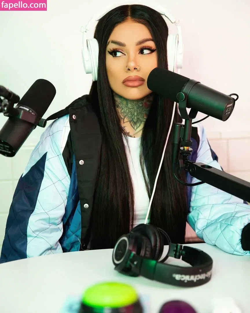 Snow Tha Product / misosenpai / snowthaproduct Onlyfans Photo Gallery 