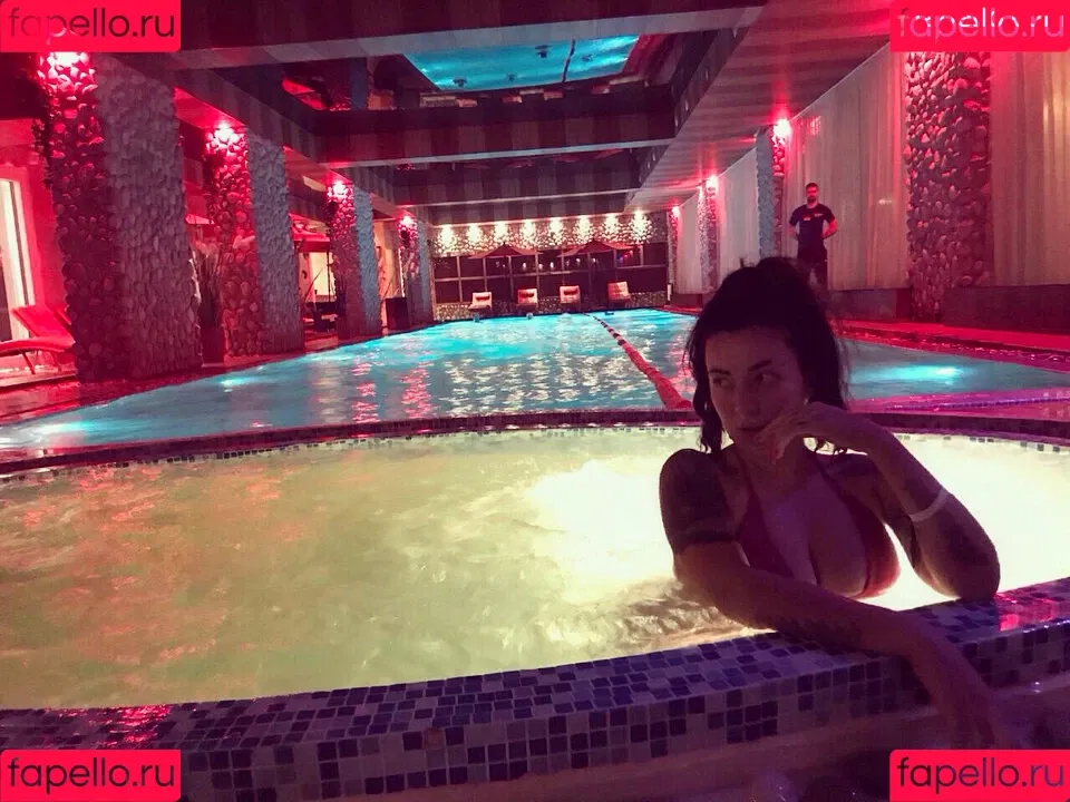 Kristina Karieva / alicia_kristina / kristinkarieva Onlyfans Photo Gallery 