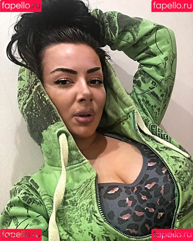 Kristina Karieva / alicia_kristina / kristinkarieva Onlyfans Photo Gallery 