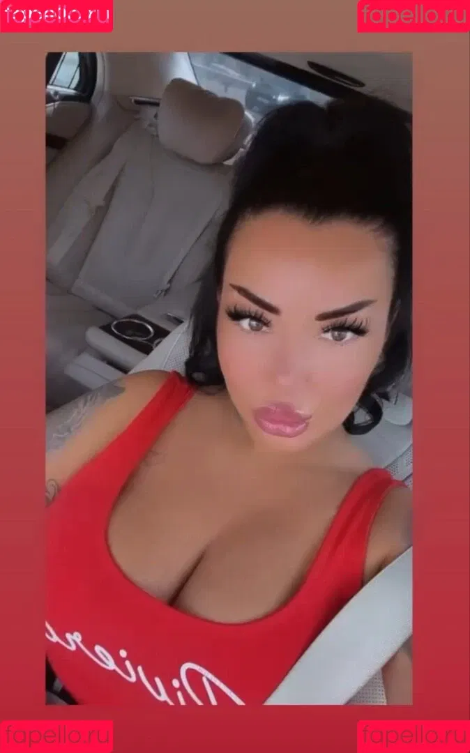 Kristina Karieva / alicia_kristina / kristinkarieva Onlyfans Photo Gallery 