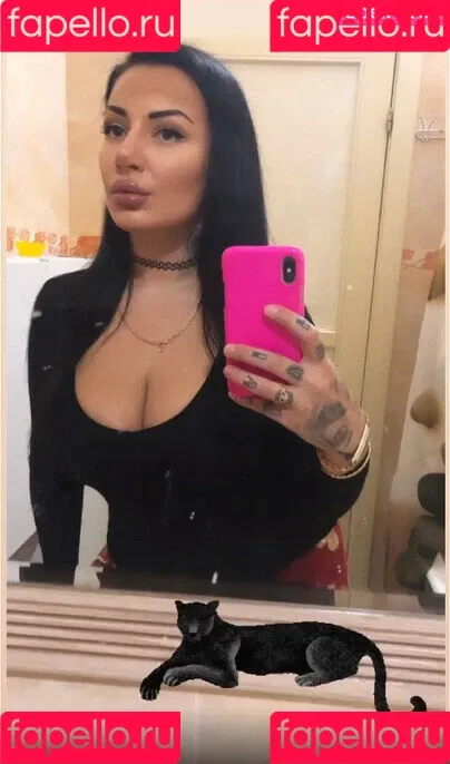 Kristina Karieva / alicia_kristina / kristinkarieva Onlyfans Photo Gallery 