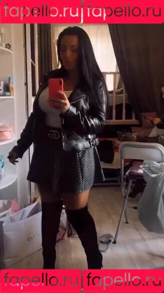 Kristina Karieva / alicia_kristina / kristinkarieva Onlyfans Photo Gallery 