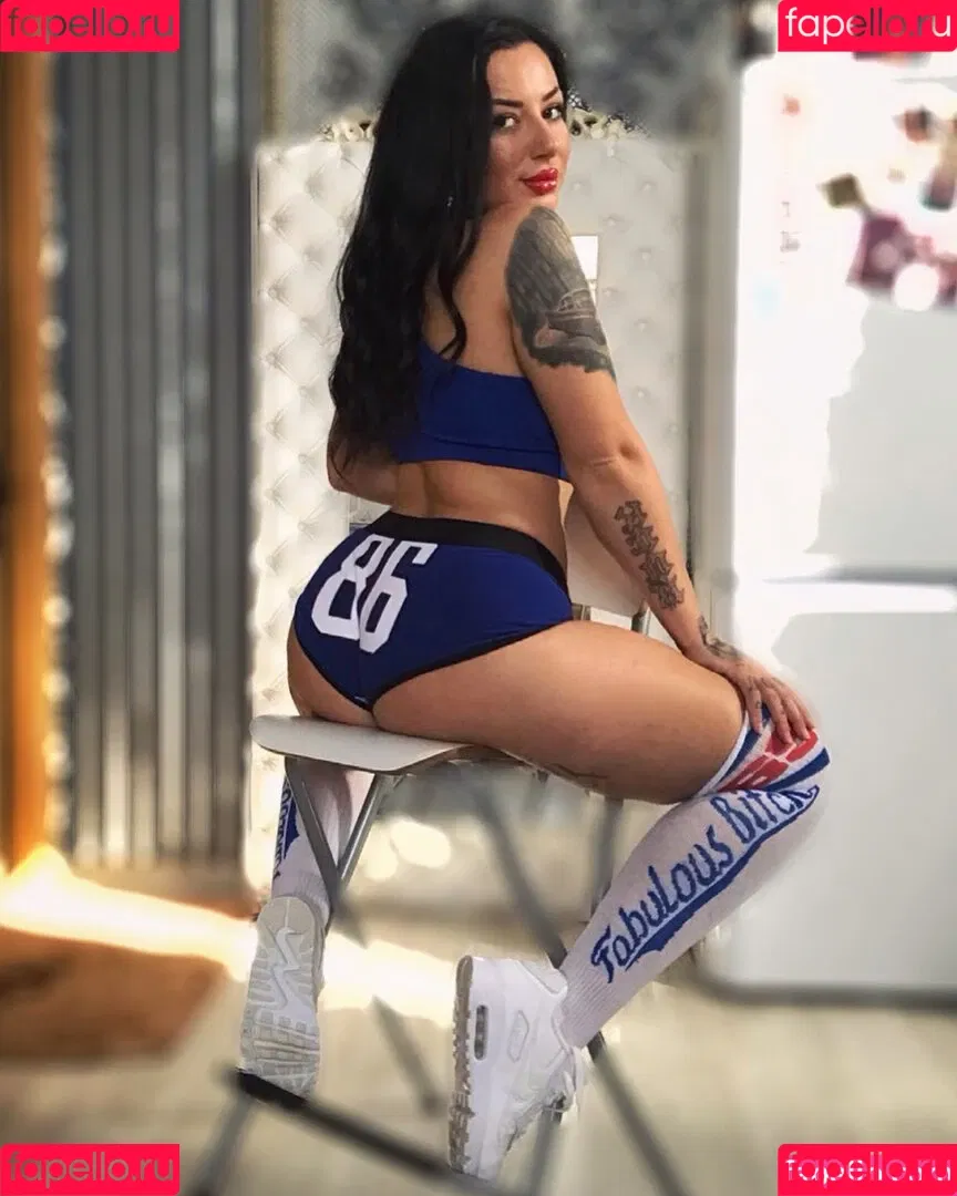 Kristina Karieva / alicia_kristina / kristinkarieva Onlyfans Photo Gallery 