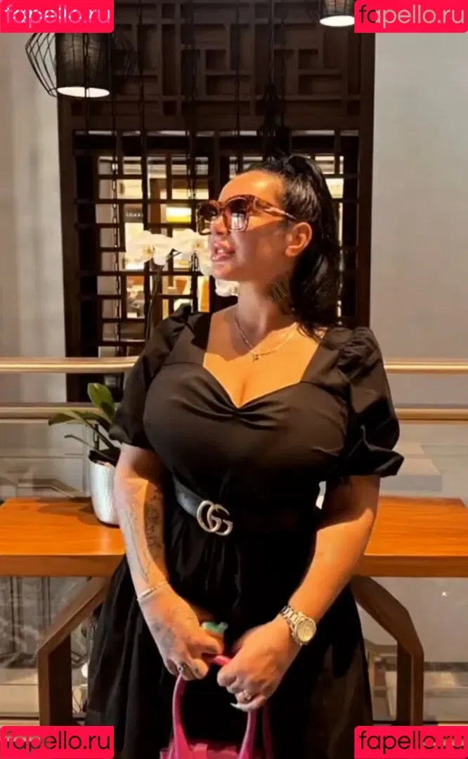 Kristina Karieva / alicia_kristina / kristinkarieva Onlyfans Photo Gallery 