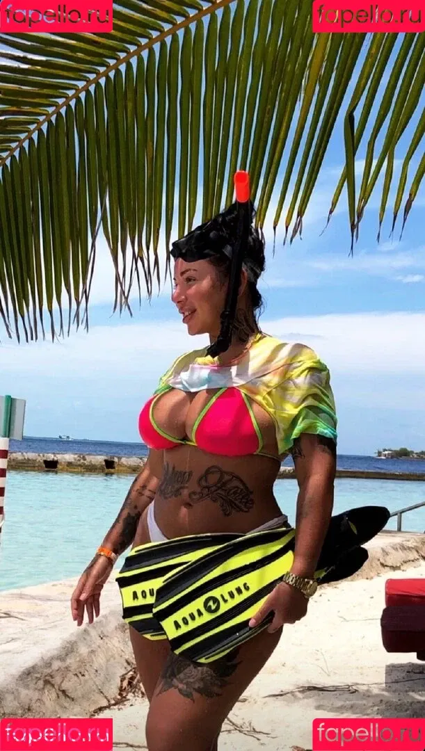 Kristina Karieva / alicia_kristina / kristinkarieva Onlyfans Photo Gallery 