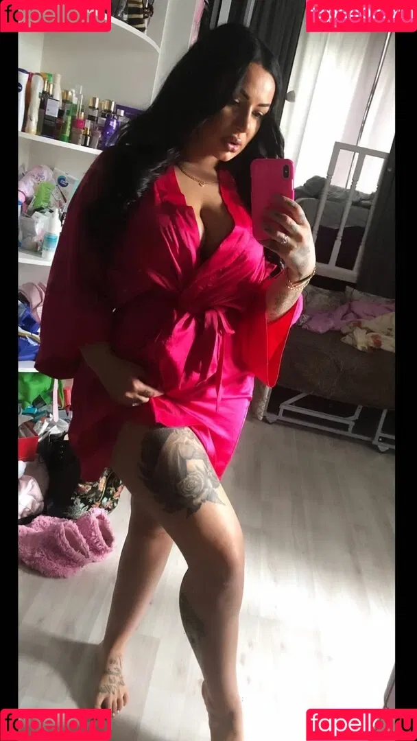 Kristina Karieva / alicia_kristina / kristinkarieva Onlyfans Photo Gallery 