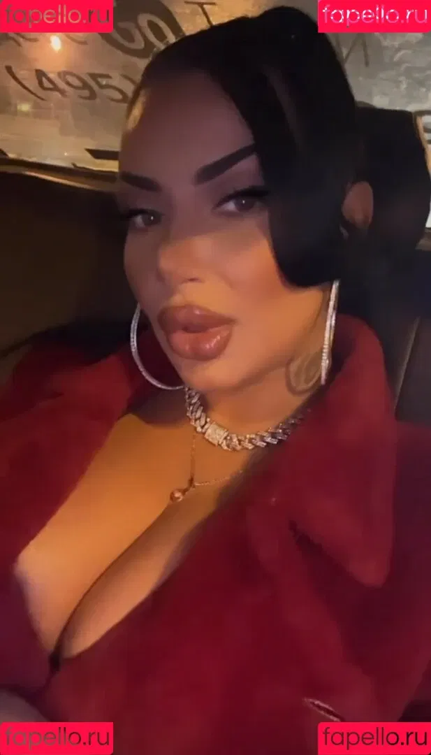 Kristina Karieva / alicia_kristina / kristinkarieva Onlyfans Photo Gallery 