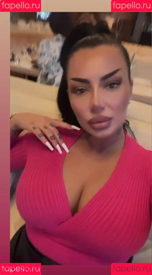 Kristina Karieva / alicia_kristina / kristinkarieva Onlyfans Photo Gallery 