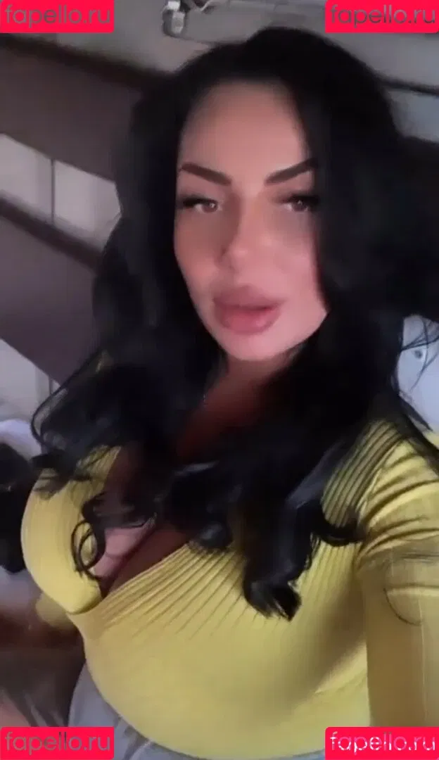 Kristina Karieva / alicia_kristina / kristinkarieva Onlyfans Photo Gallery 