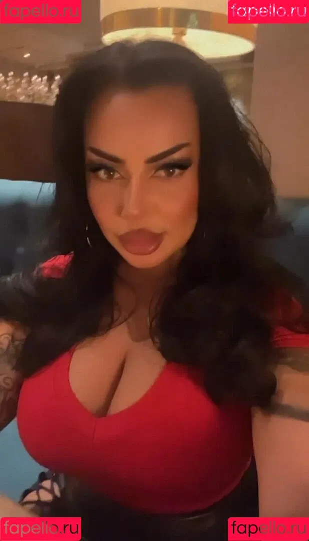 Kristina Karieva / alicia_kristina / kristinkarieva Onlyfans Photo Gallery 