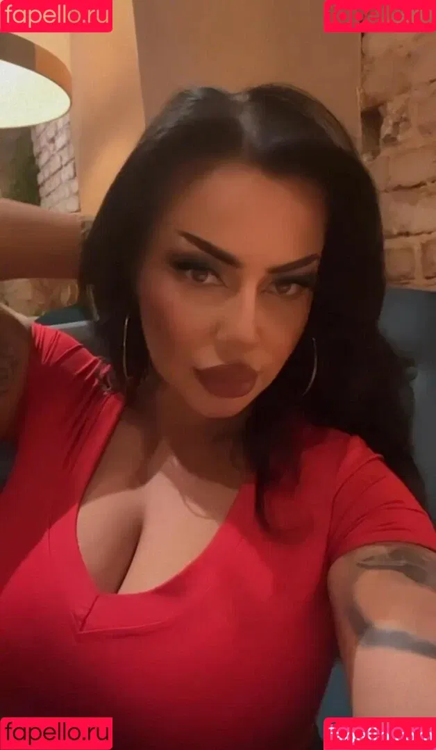 Kristina Karieva / alicia_kristina / kristinkarieva Onlyfans Photo Gallery 