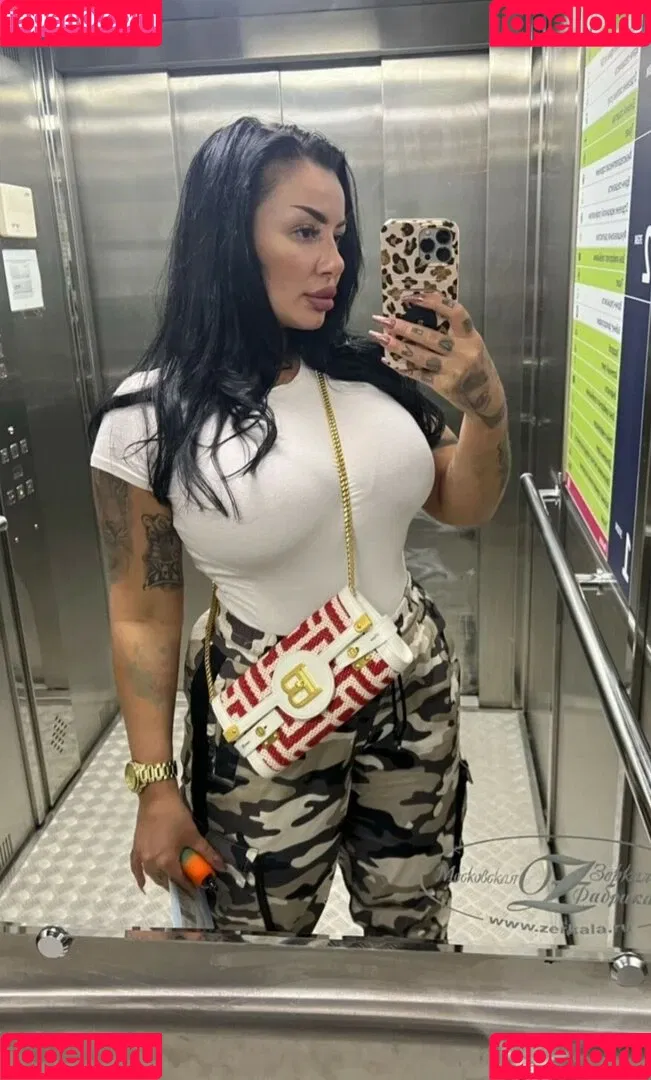 Kristina Karieva / alicia_kristina / kristinkarieva Onlyfans Photo Gallery 