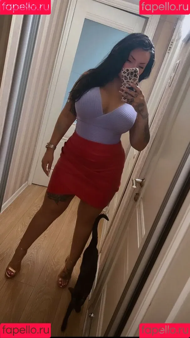 Kristina Karieva / alicia_kristina / kristinkarieva Onlyfans Photo Gallery 