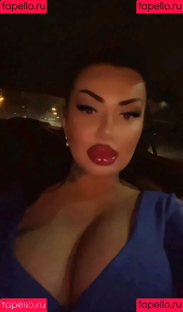 Kristina Karieva / alicia_kristina / kristinkarieva Onlyfans Photo Gallery 