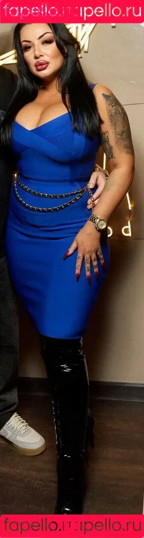 Kristina Karieva / alicia_kristina / kristinkarieva Onlyfans Photo Gallery 