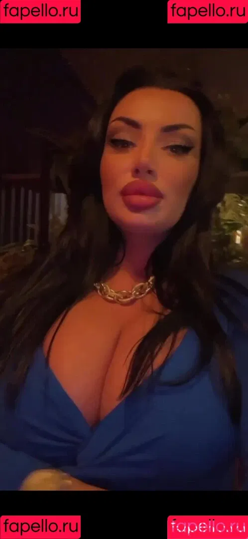 Kristina Karieva / alicia_kristina / kristinkarieva Onlyfans Photo Gallery 