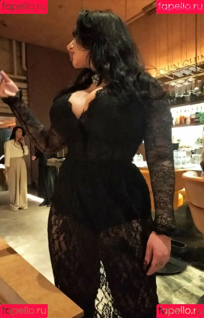 Kristina Karieva / alicia_kristina / kristinkarieva Onlyfans Photo Gallery 