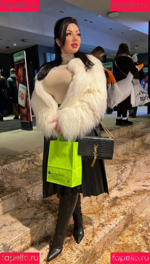 Kristina Karieva / alicia_kristina / kristinkarieva Onlyfans Photo Gallery 