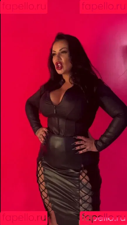 Kristina Karieva / alicia_kristina / kristinkarieva Onlyfans Photo Gallery 