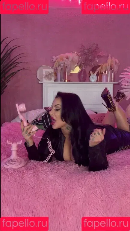 Kristina Karieva / alicia_kristina / kristinkarieva Onlyfans Photo Gallery 