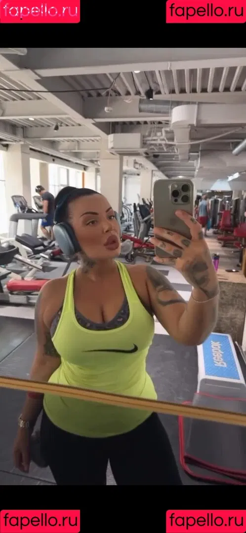 Kristina Karieva / alicia_kristina / kristinkarieva Onlyfans Photo Gallery 