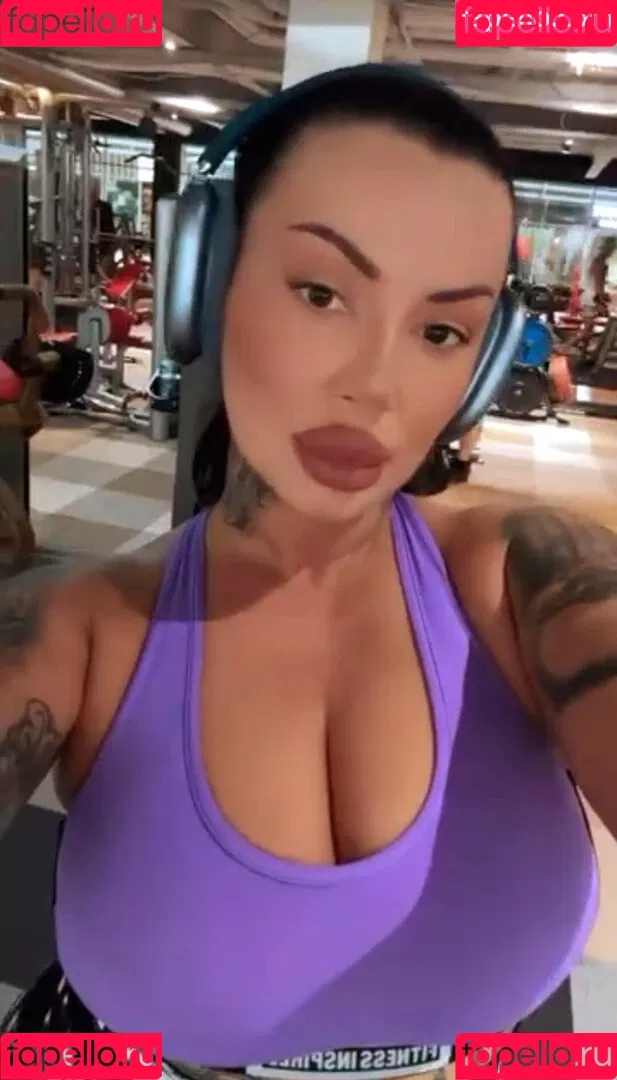 Kristina Karieva / alicia_kristina / kristinkarieva Onlyfans Photo Gallery 