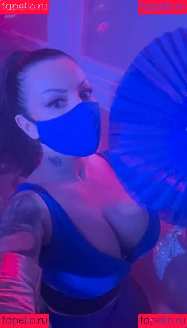 Kristina Karieva / alicia_kristina / kristinkarieva Onlyfans Photo Gallery 