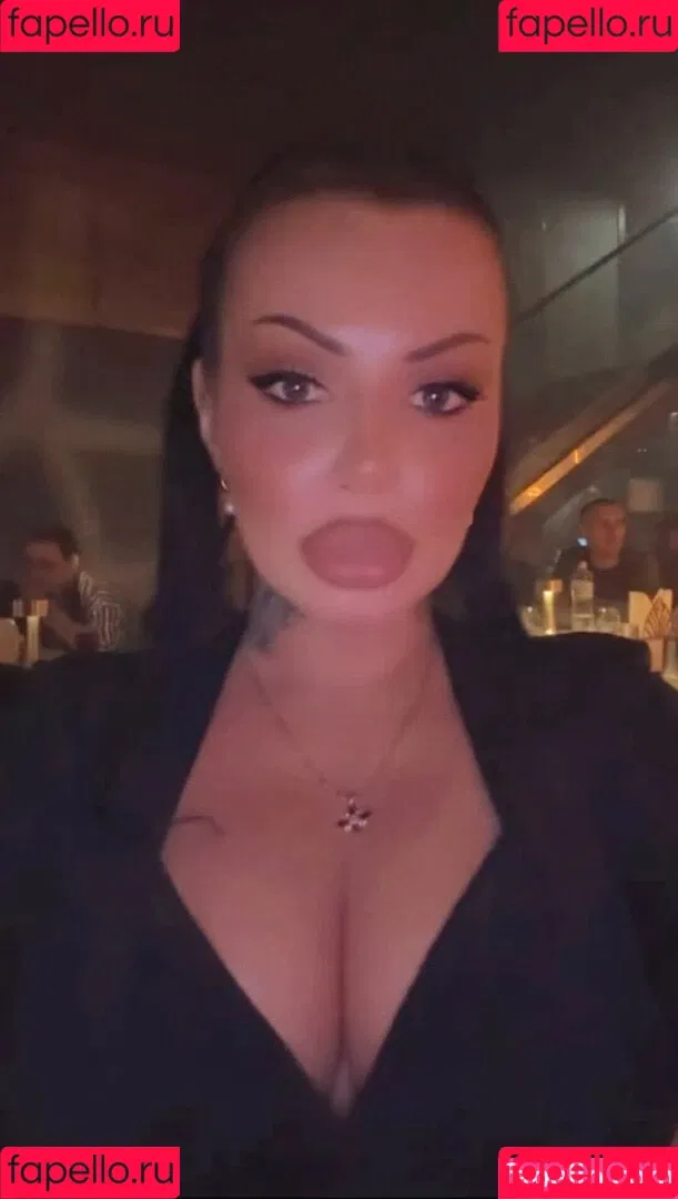 Kristina Karieva / alicia_kristina / kristinkarieva Onlyfans Photo Gallery 