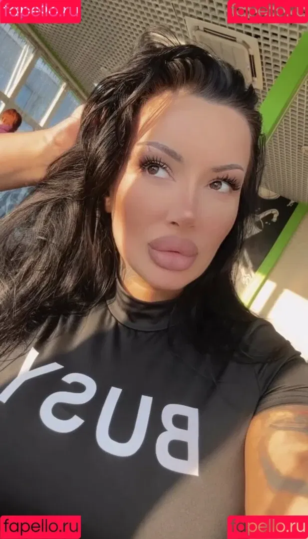 Kristina Karieva / alicia_kristina / kristinkarieva Onlyfans Photo Gallery 