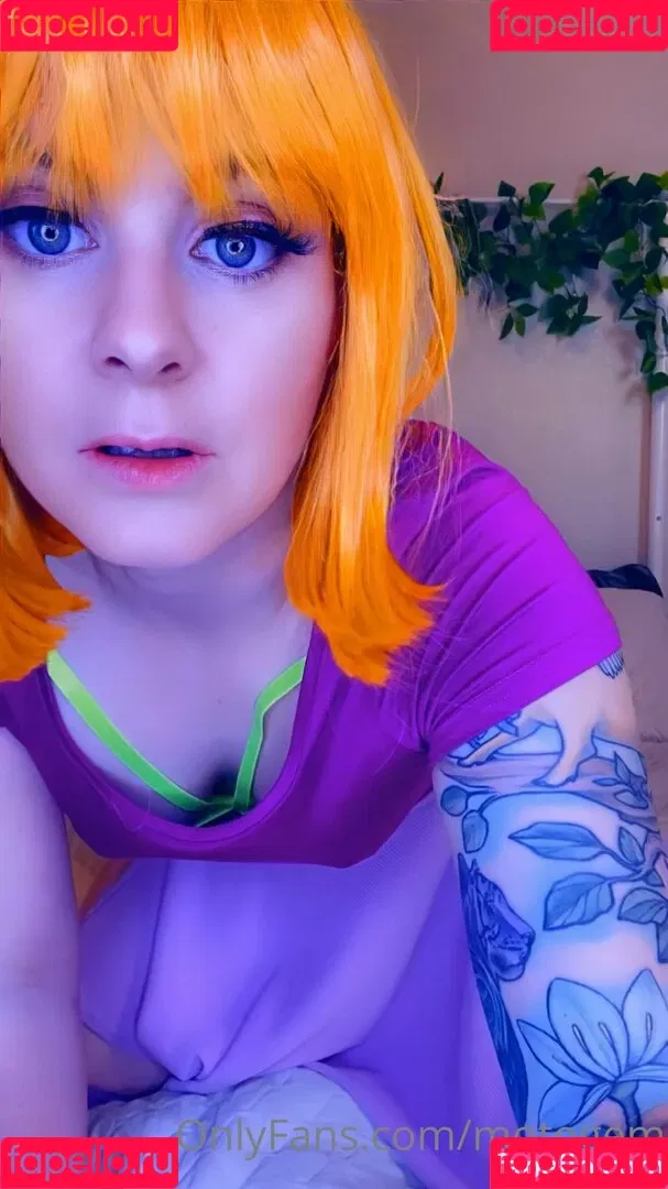 mollysmyles / motogem Onlyfans Photo Gallery 