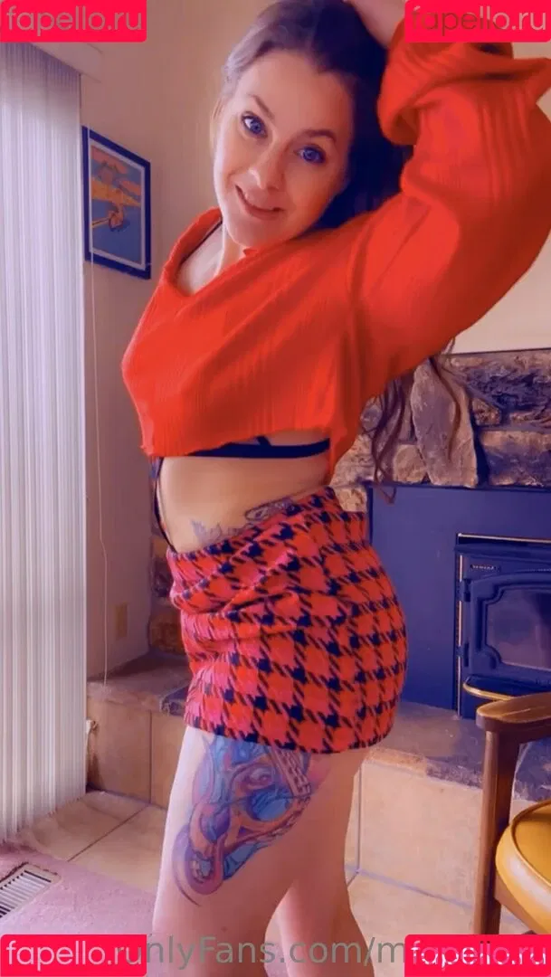 mollysmyles / motogem Onlyfans Photo Gallery 