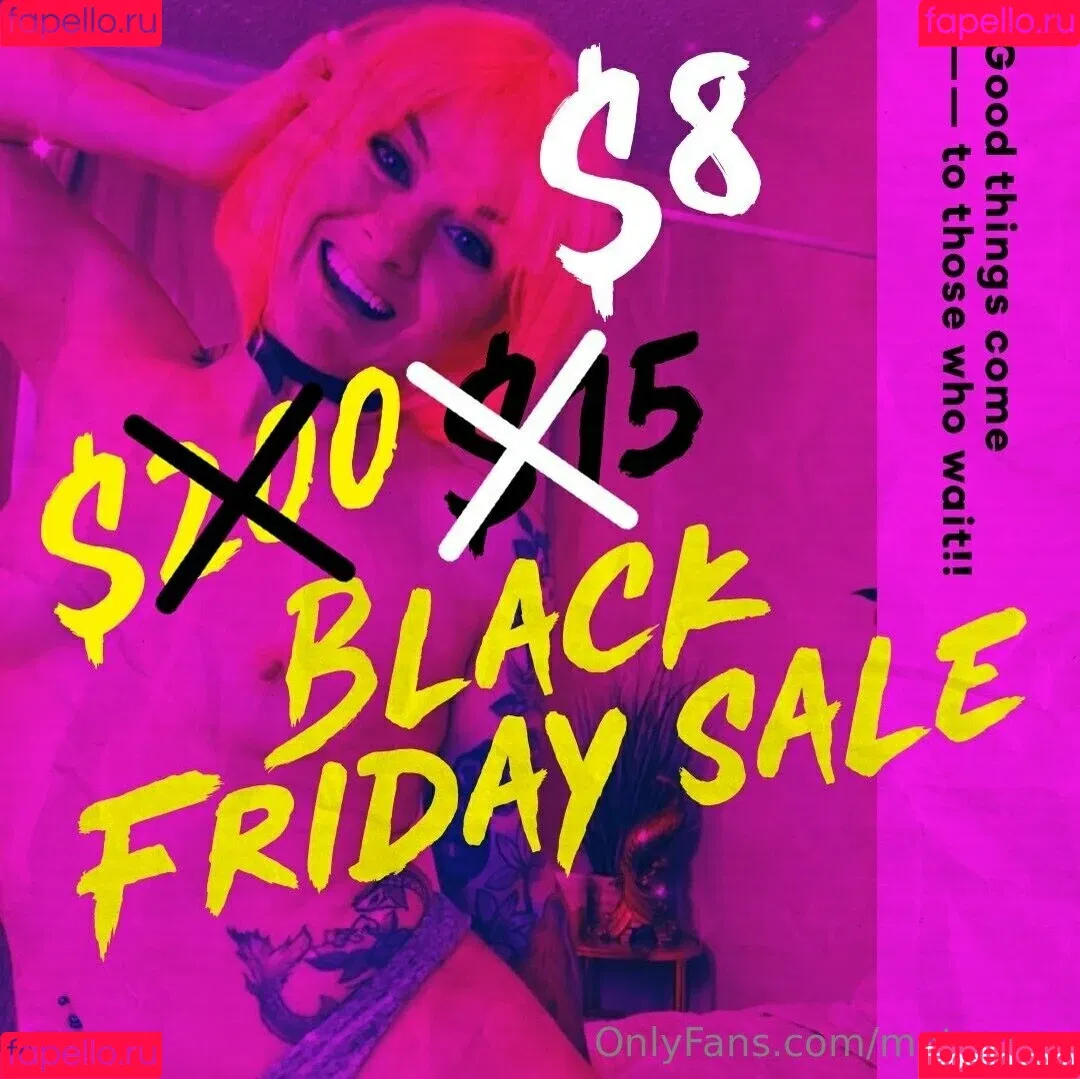 mollysmyles / motogem Onlyfans Photo Gallery 