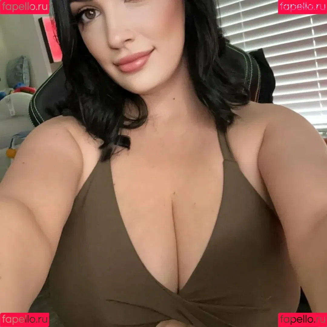 Sofi Ryan / https: / sofiryan / sofiryanofficial / sofiryanxoxoxo Onlyfans Photo Gallery 