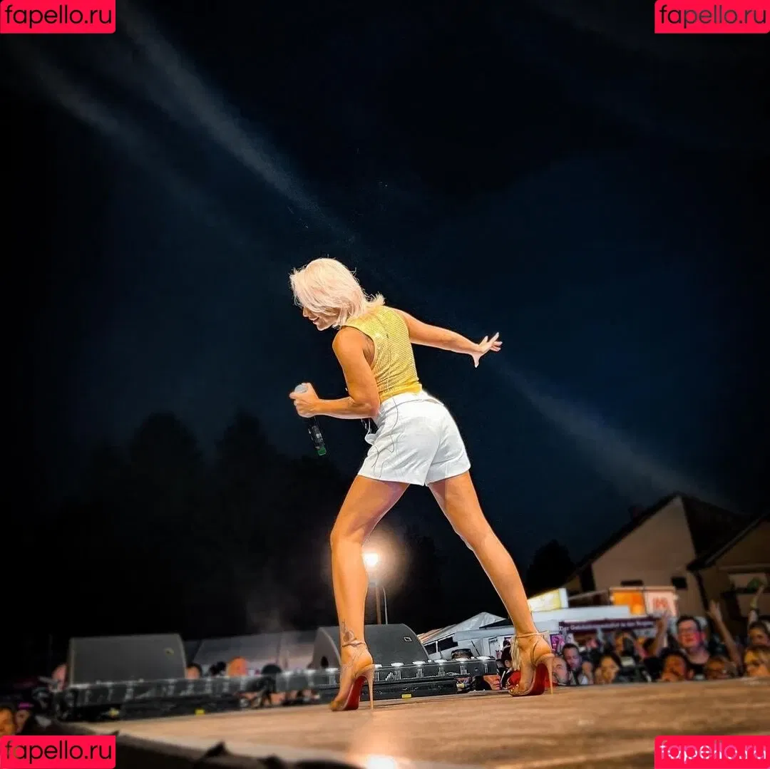 Michelle__ / Michii.os / https: / michii2 Onlyfans Photo Gallery 