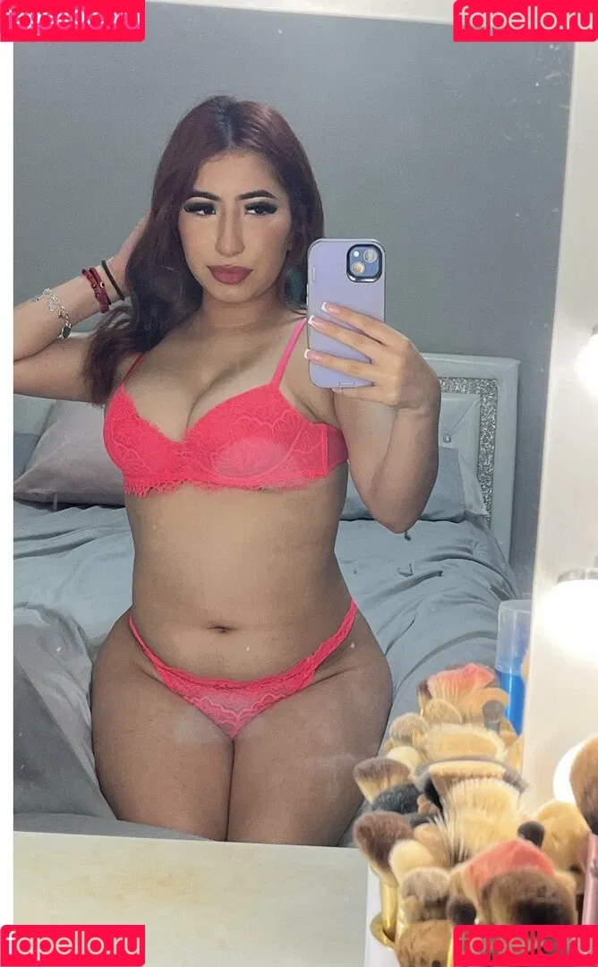 Michelle__ / Michii.os / https: / michii2 Onlyfans Photo Gallery 