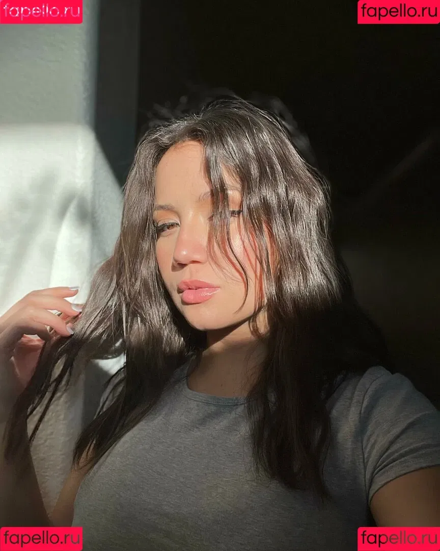 Amanda Breana / Amandabreana / https: Onlyfans Photo Gallery 