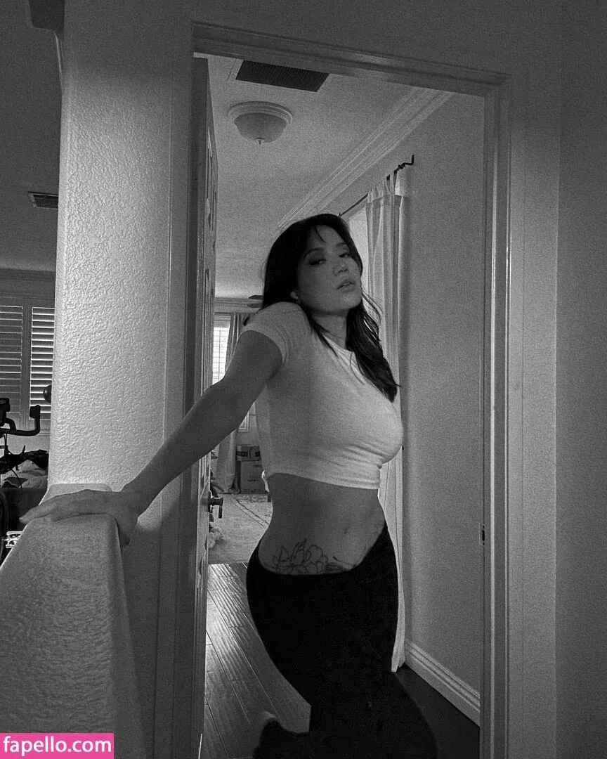 Amanda Breana / Amandabreana / https: Onlyfans Photo Gallery 