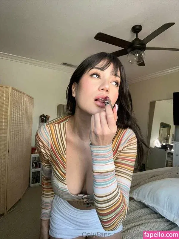 Amanda Breana / Amandabreana / https: Onlyfans Photo Gallery 