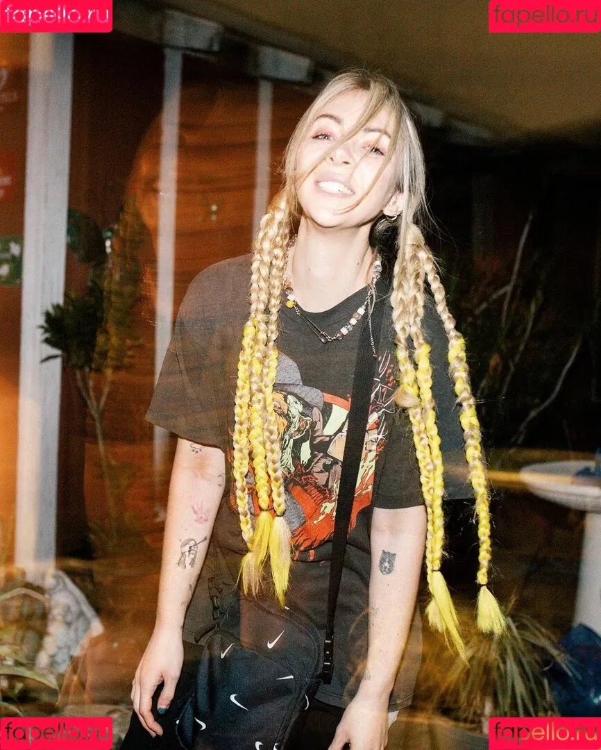 Alison Wonderland / alisonwonderland / allywonder Onlyfans Photo Gallery 
