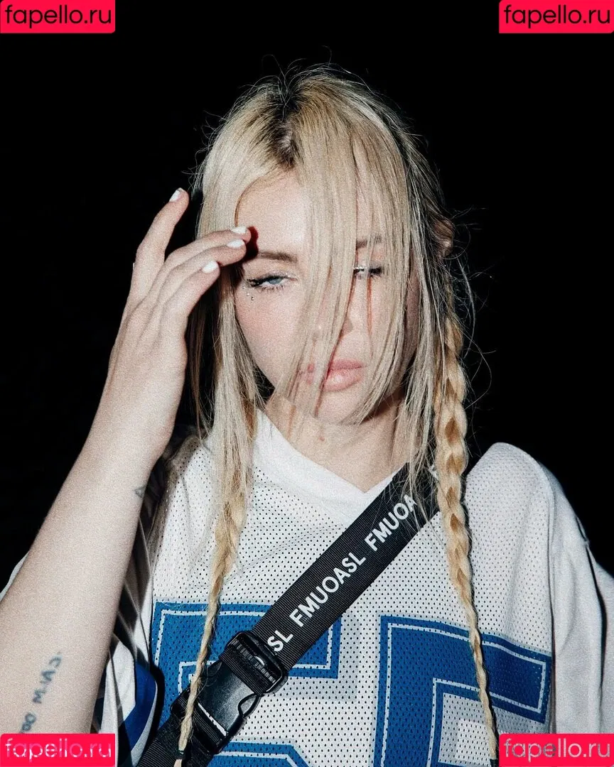 Alison Wonderland / alisonwonderland / allywonder Onlyfans Photo Gallery 