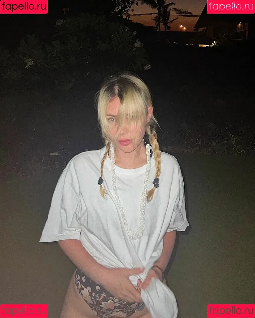 Alison Wonderland / alisonwonderland / allywonder Onlyfans Photo Gallery 