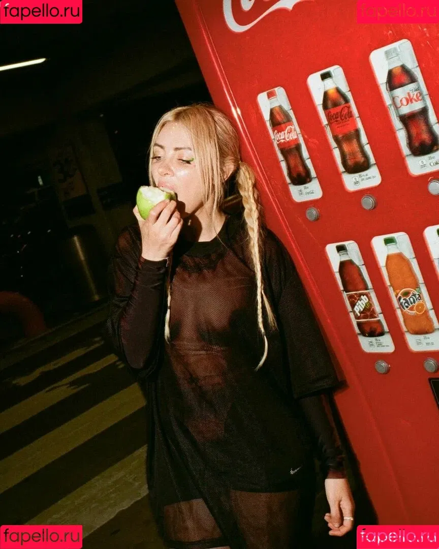 Alison Wonderland / alisonwonderland / allywonder Onlyfans Photo Gallery 