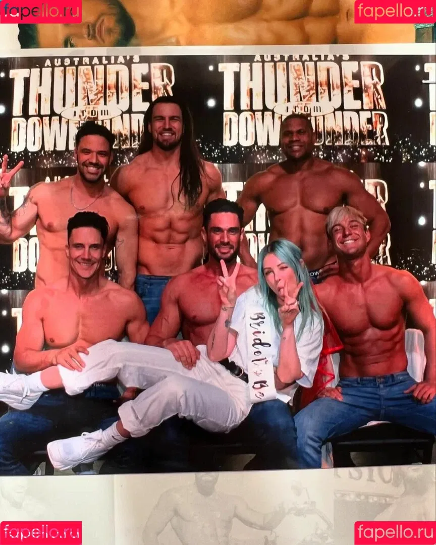 Alison Wonderland / alisonwonderland / allywonder Onlyfans Photo Gallery 