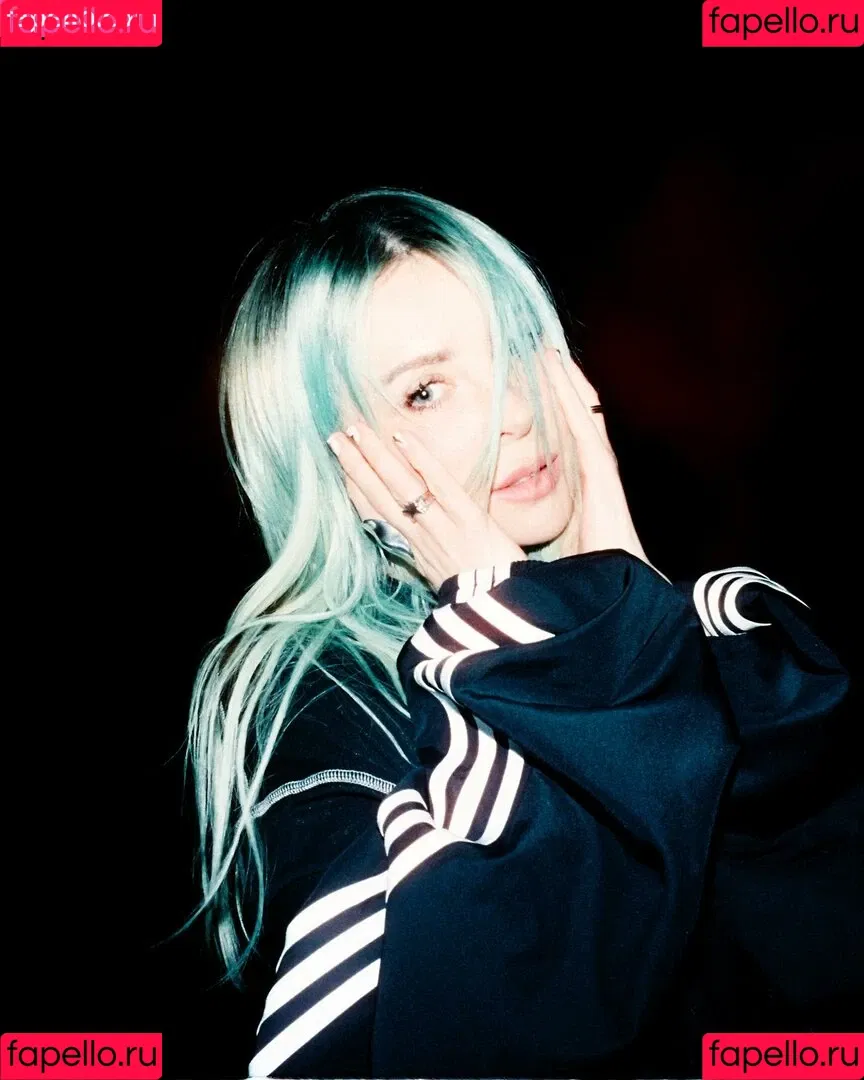 Alison Wonderland / alisonwonderland / allywonder Onlyfans Photo Gallery 