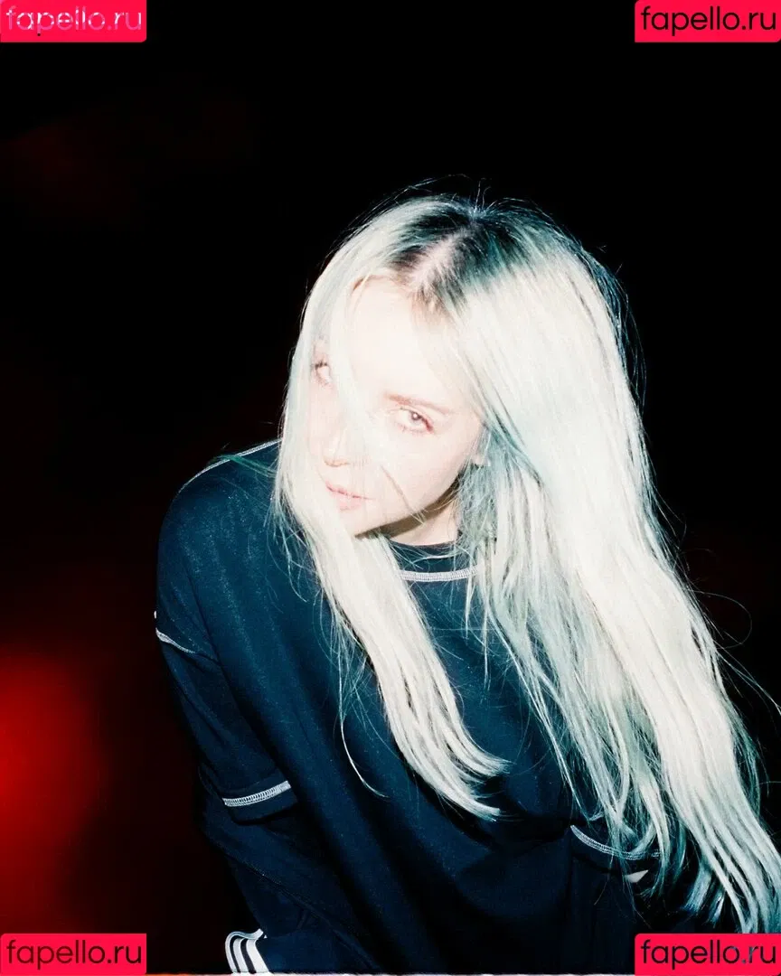 Alison Wonderland / alisonwonderland / allywonder Onlyfans Photo Gallery 