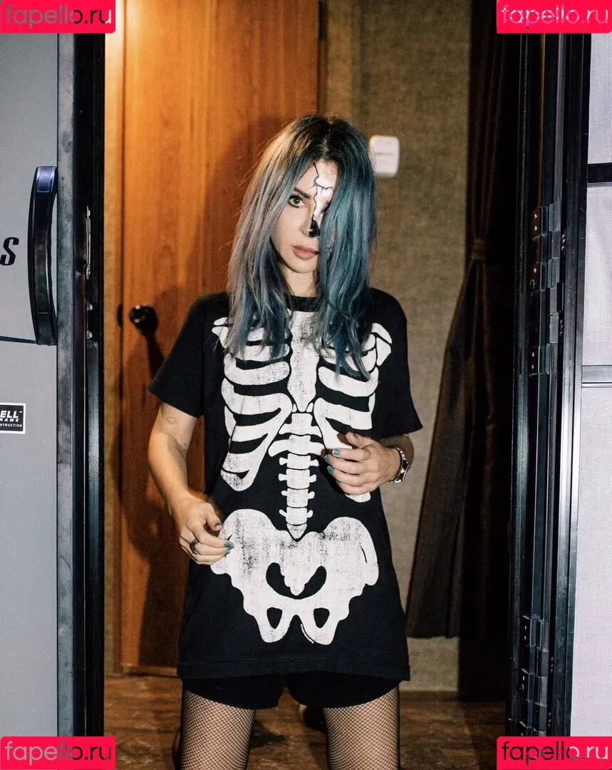 Alison Wonderland / alisonwonderland / allywonder Onlyfans Photo Gallery 