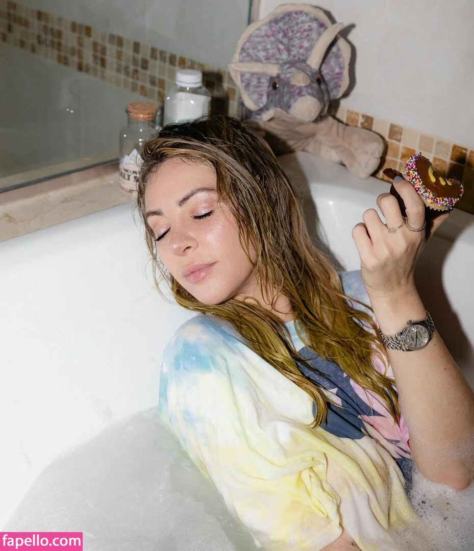 Alison Wonderland / alisonwonderland / allywonder Onlyfans Photo Gallery 